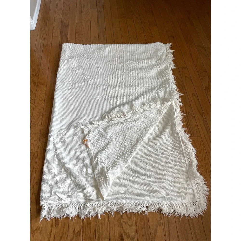 Vtg Bates George Washington's Choice Fringed Bedspread Hobnail 110